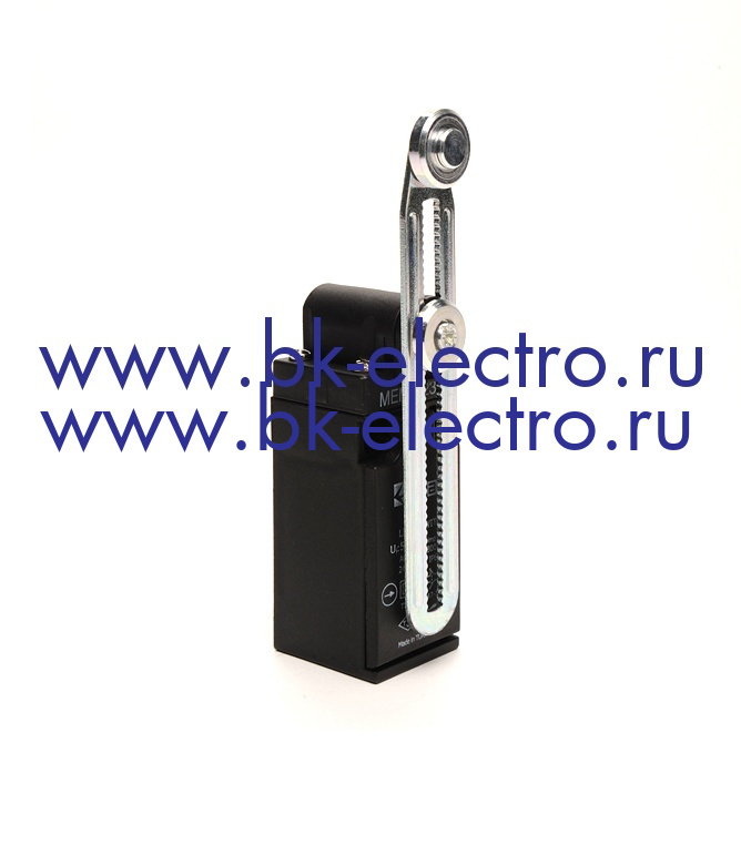 Выключатель концевой быстрого переключения угловой 2-направленный с пластмассовой консолью и стальным роликом Ø18мм на регулируемом рычаге(1НО+1НЗ) в Москве +7 (499)398-07-73